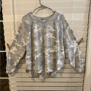Lucky Brand Heather Gray Knit Top